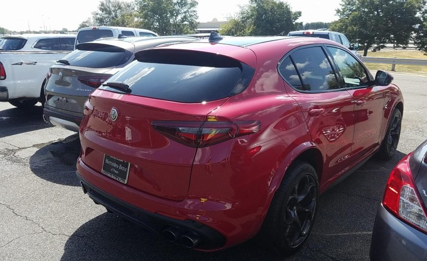 2018 Alfa Romeo STELVIO QUAD