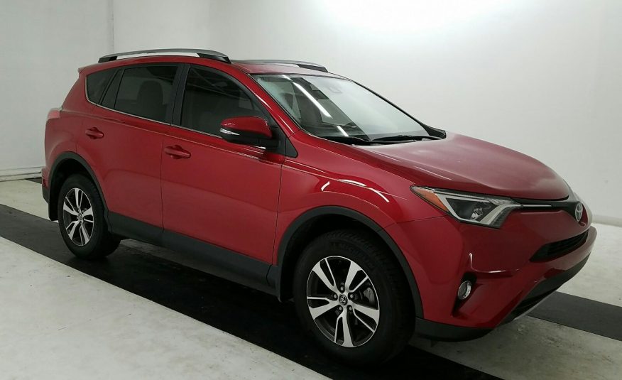 2017 Toyota RAV4 FWD XLE