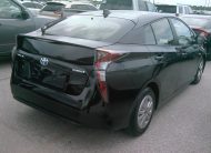 2016 Toyota PRIUS FOUR