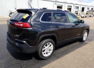 2015 Jeep CHEROKEE FWD V6 LATITUDE