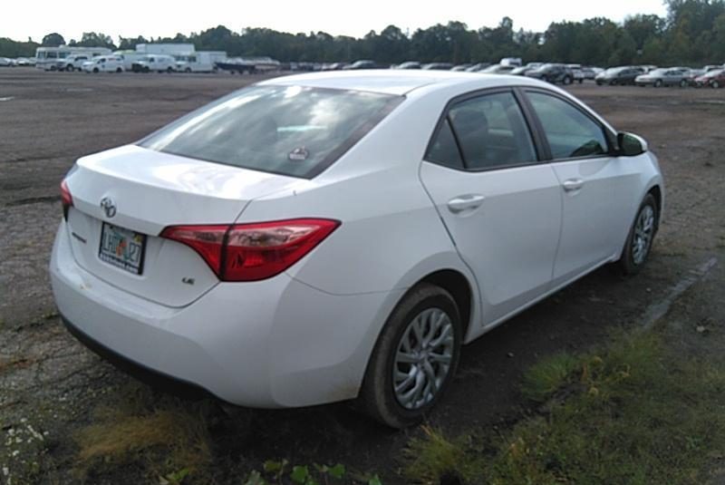 2017 Toyota COROLLA LE