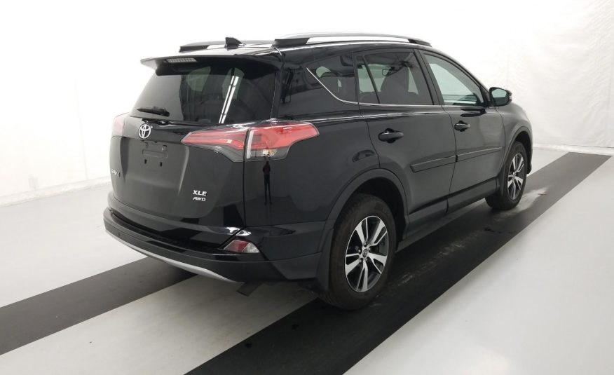 2017 Toyota RAV4 AWD XLE