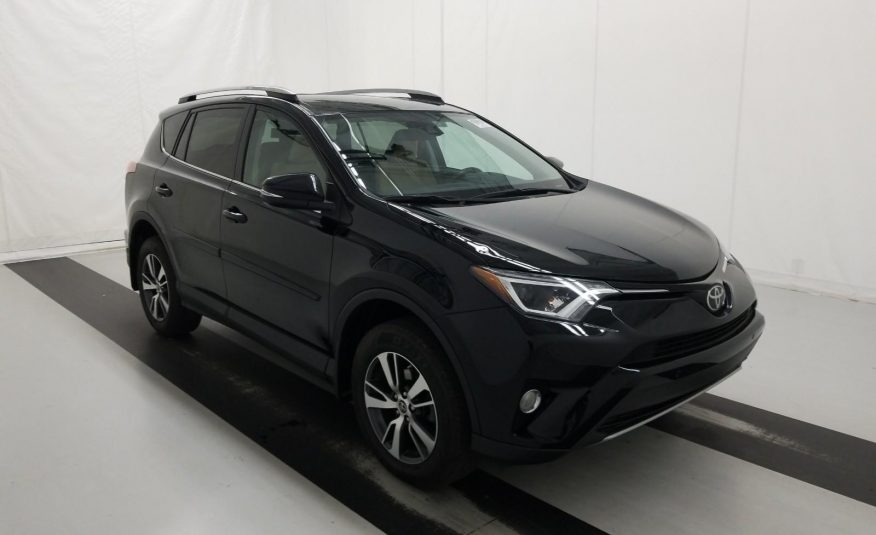 2017 Toyota RAV4 AWD XLE