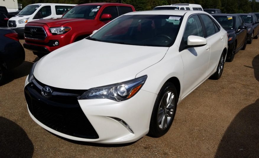 2016 Toyota CAMRY 4C SE