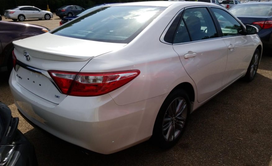 2016 Toyota CAMRY 4C SE