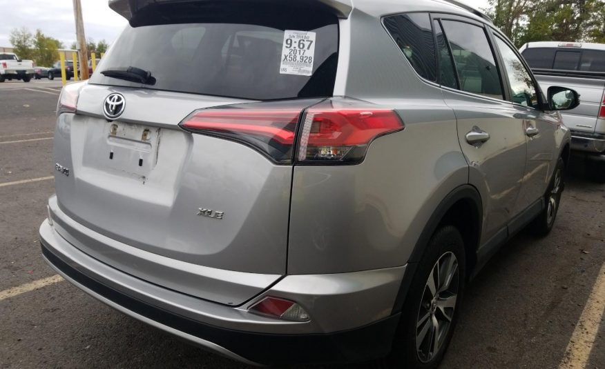 2017 Toyota RAV4 FWD XLE