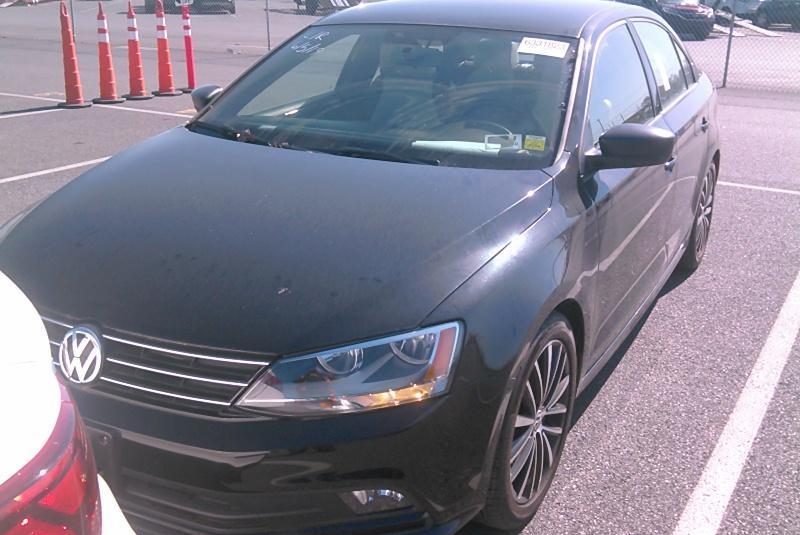 2016 Volkswagen JETTA 1.8T SPORT