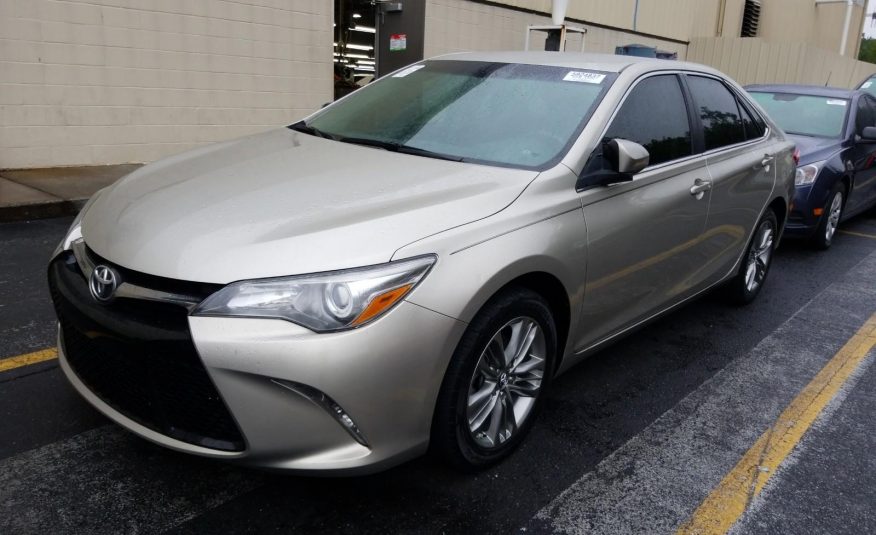 2016 Toyota CAMRY 4C SE