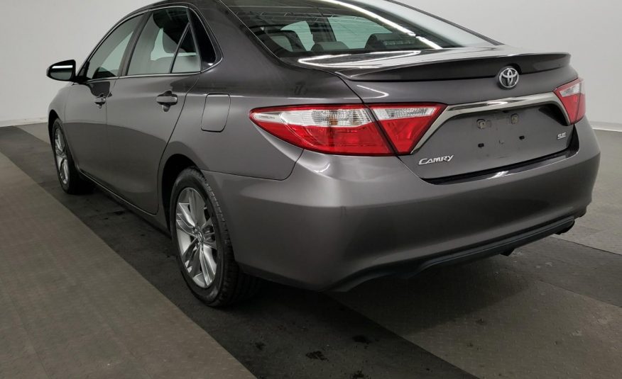 2016 Toyota CAMRY 4C SE