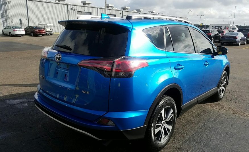 2016 Toyota RAV4 FWD XLE