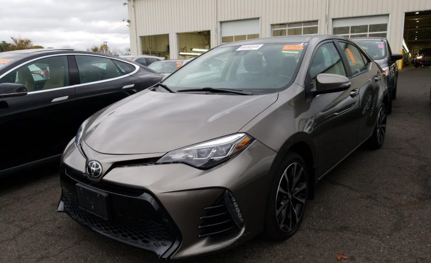 2017 Toyota COROLLA SE