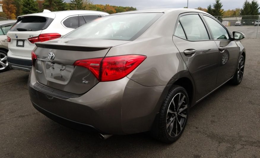 2017 Toyota COROLLA SE