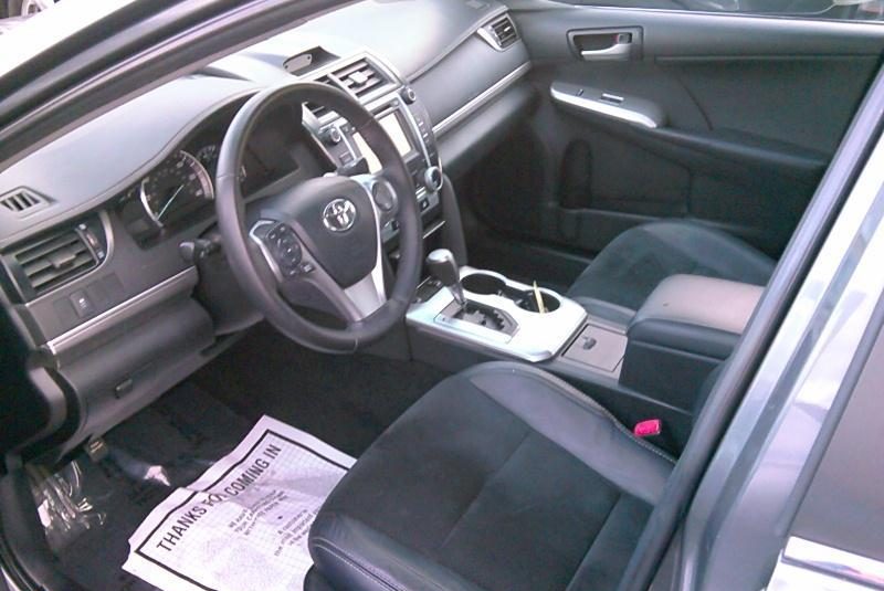 2012 Toyota CAMRY 4C SE