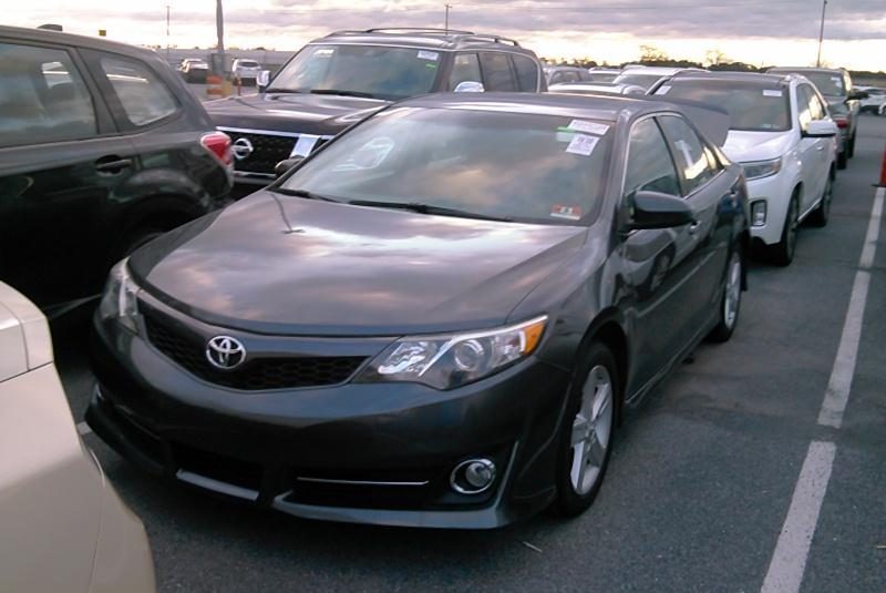 2012 Toyota CAMRY 4C SE