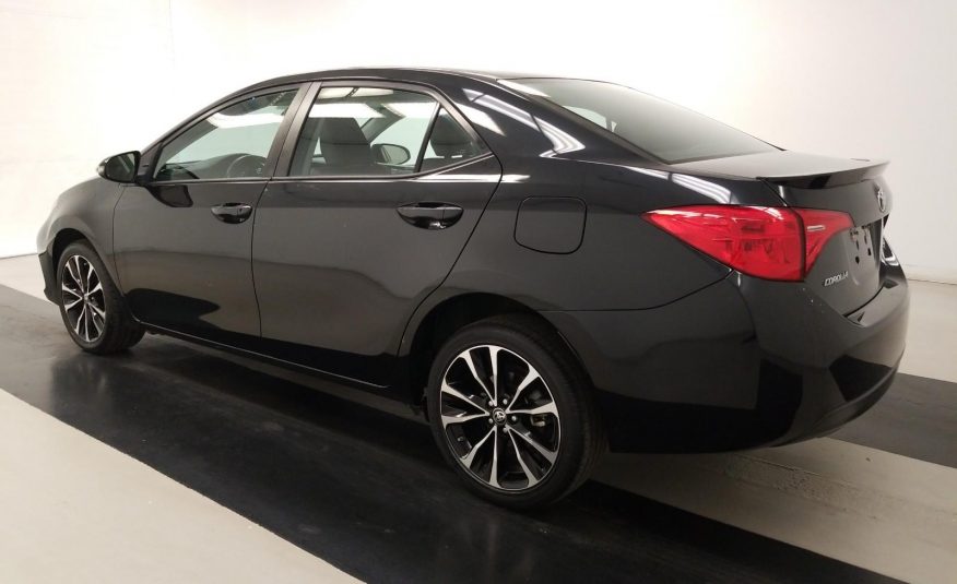 2017 Toyota COROLLA SE