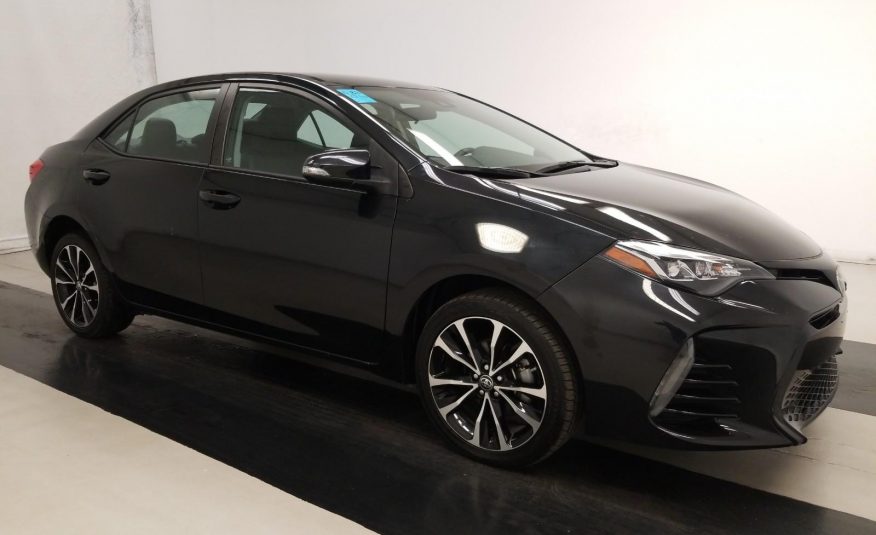 2017 Toyota COROLLA SE