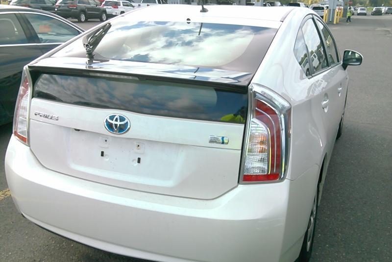 2015 Toyota PRIUS 2