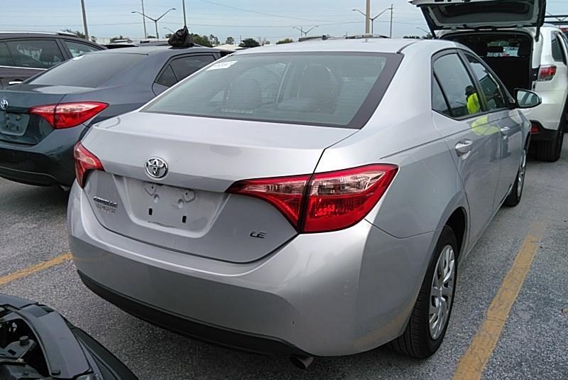 2017 Toyota COROLLA LE