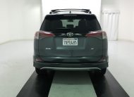 2017 Toyota RAV4 FWD SE