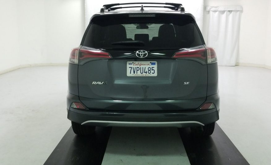 2017 Toyota RAV4 FWD SE