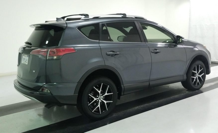 2017 Toyota RAV4 FWD SE