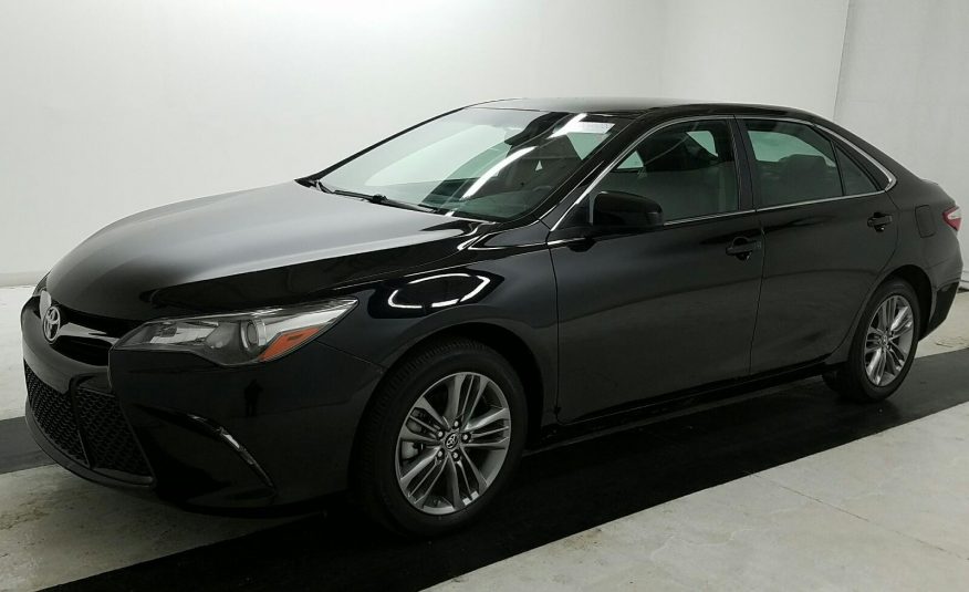 2017 Toyota CAMRY 4C SE