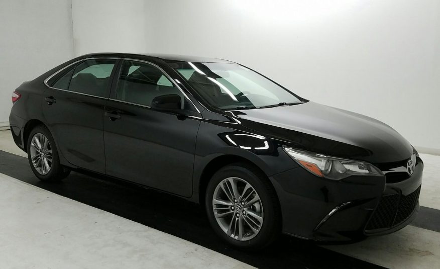 2017 Toyota CAMRY 4C SE