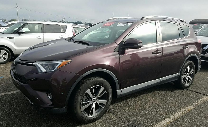 2017 Toyota RAV4 AWD XLE