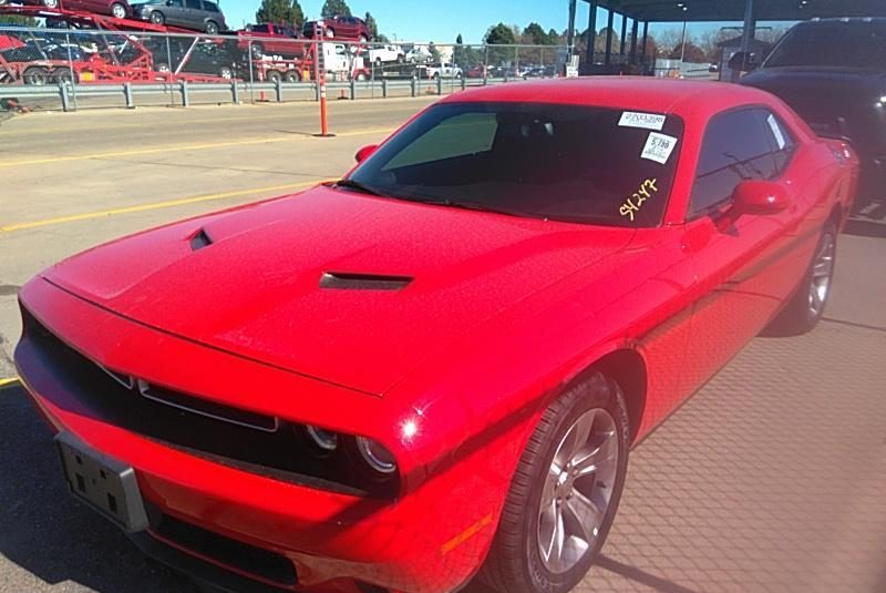 2016 Dodge CHALLENGER V6 SXT