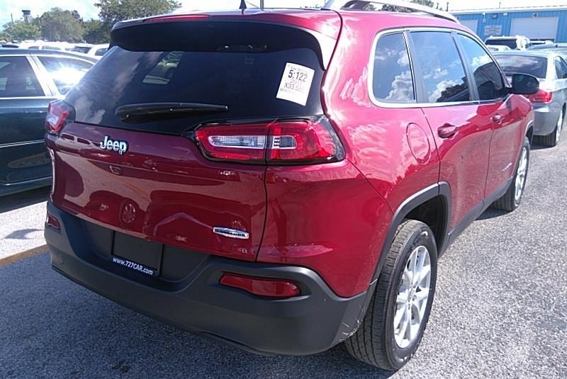 2017 Jeep CHEROKEE FWD 4C LATITUDE