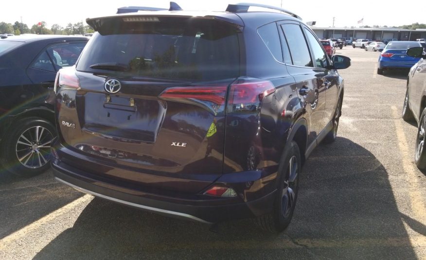 2017 Toyota RAV4 FWD XLE