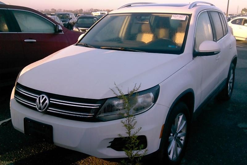 2017 Volkswagen TIGUAN AWD WOLFSBURG