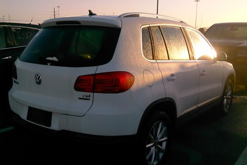 2017 Volkswagen TIGUAN AWD WOLFSBURG