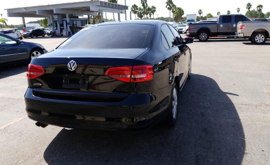 2015 Volkswagen JETTA 2.0L S