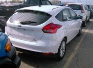 2016 Ford FOCUS FWD 4C SE