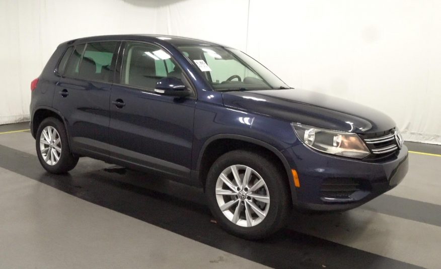 2014 Volkswagen TIGUAN FWD SE