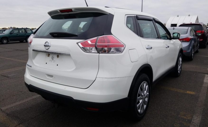 2015 Nissan ROGUE FWD S