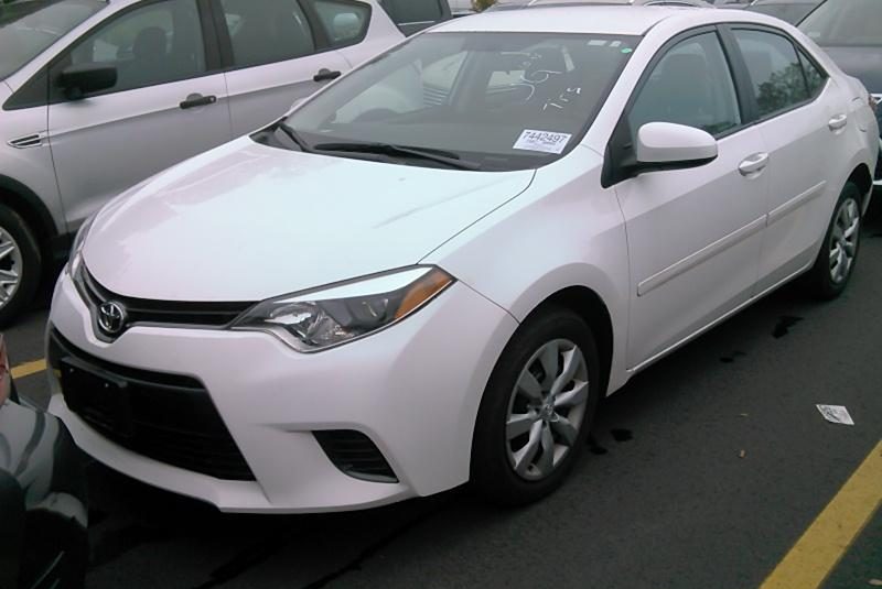 2016 Toyota COROLLA LE