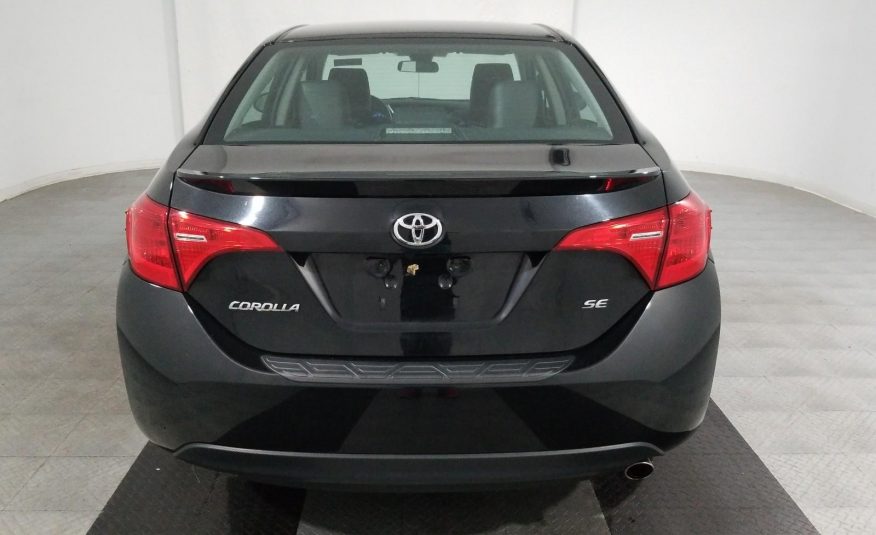 2017 Toyota COROLLA SE