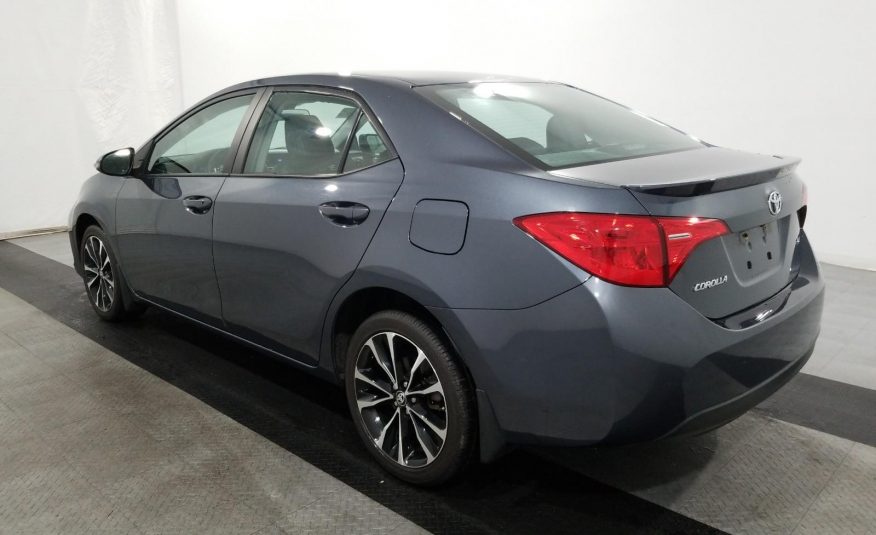 2017 Toyota COROLLA SE