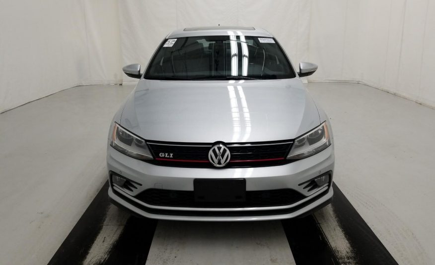 2016 Volkswagen JETTA GLI SE